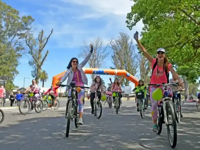 El proyecto prevé incorporar estas estaciones en la red de infraestructura deportiva ya existente en la ciudad. Fotos: Municipalidad de Rosario