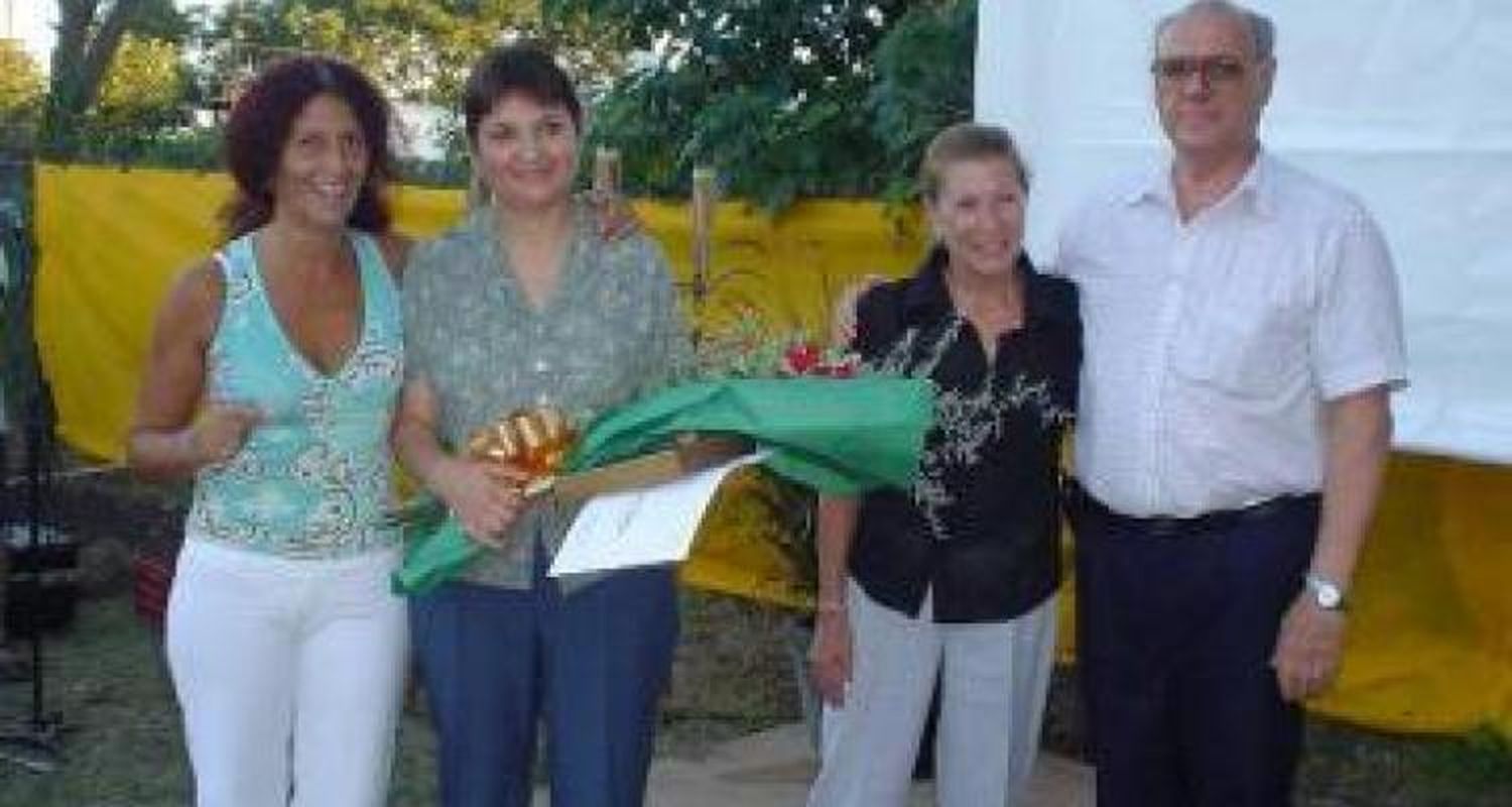 Homenaje y protección para las mujeres