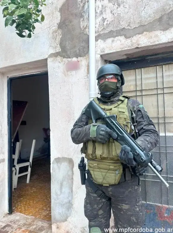 Detuvieron a un hombre con antecedentes por delivery de drogas en San Francisco
