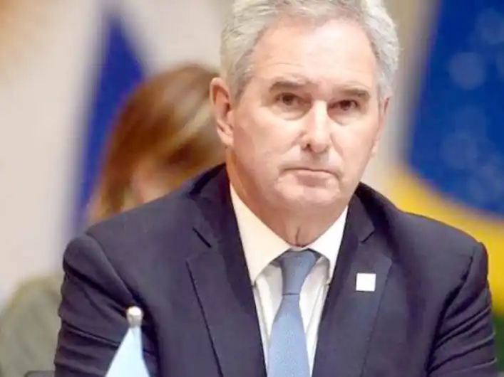 El Gobierno invitó formalmente al papa León XIV a visitar a la Argentina