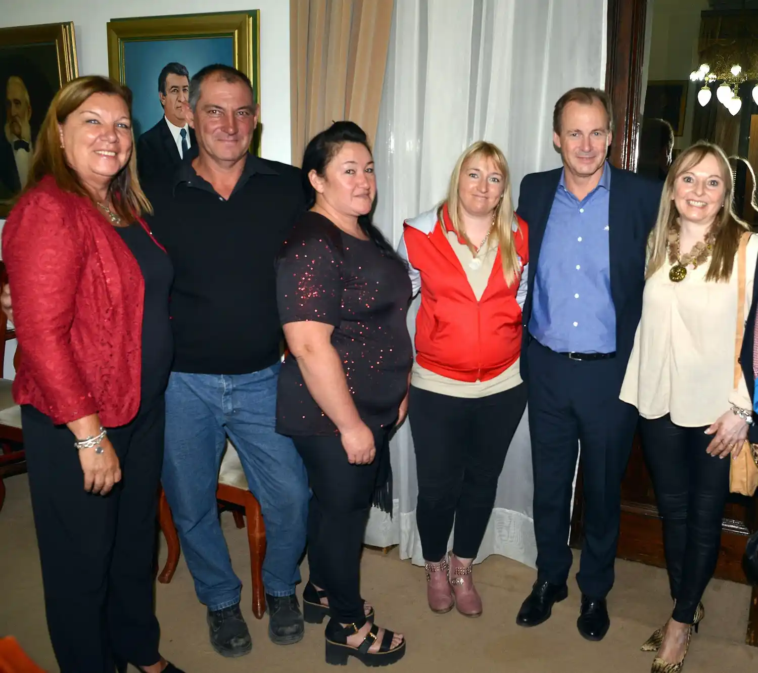 Adjudicaron la obra de enripiado de 7,7 kilómetros de acceso a la escuela albergue Nº 95