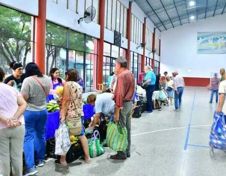 Buenas ventas de producción 
paippera en las ferias capitalinas