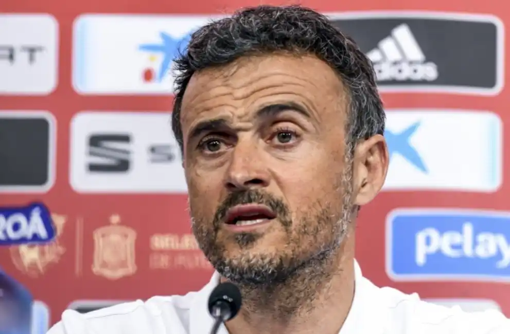 Para Luis Enrique las selecciones de Argentina y Brasil «están muy por encima del resto»