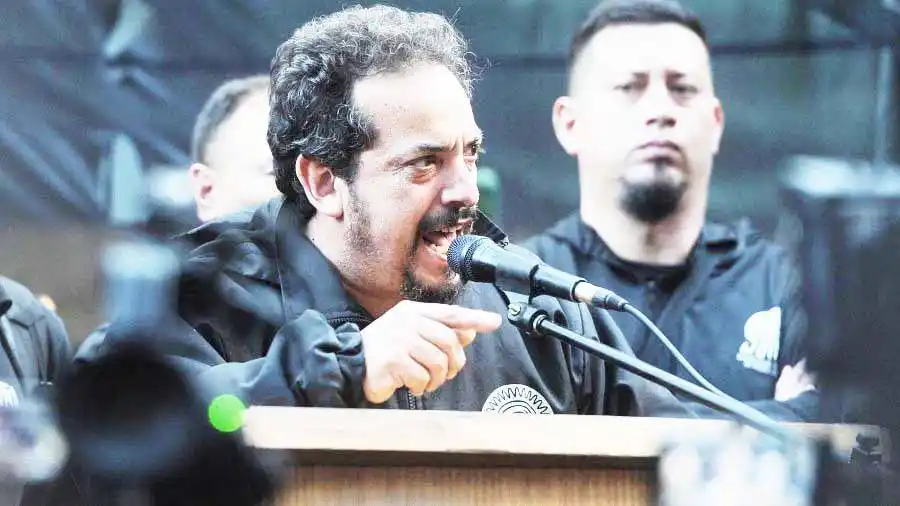 Cuarto intermedio hasta el miércoles en la negociación por el conflicto del neumático