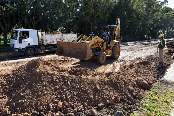 Enumeran las diferentes obras de infraestructura que se están llevando a cabo en los barrios de Chascomús