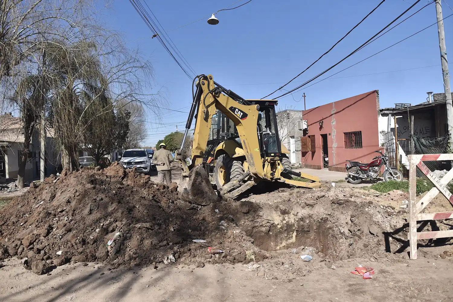 Con una inversión millonaria, iniciaron las obras en barrio Transporte