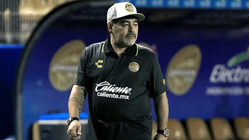 Maradona negó haber criticado Messi