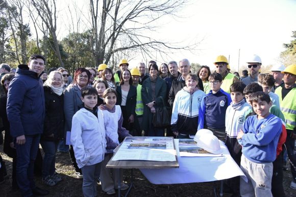 Alak de La Plata comenzó una obra para que la localidad de Ignacio Correa disponga de la primera escuela secundaria