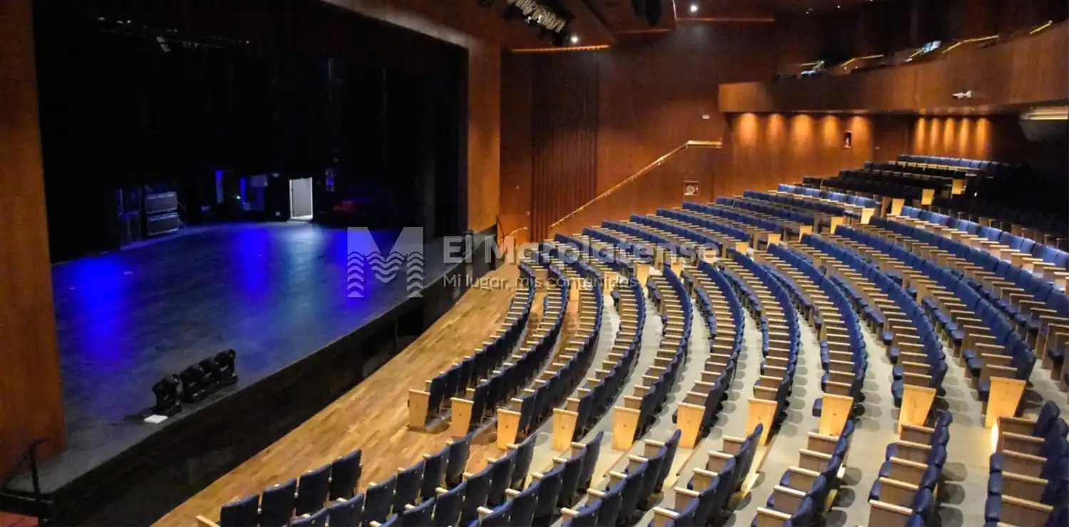 El Teatro Tronador BNA es uno de los mejores espacios teatrales del país.