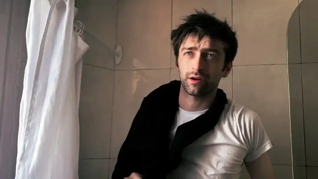 El actor tandilense Benjamín Bruni llega a Netflix con la historia de Yiya Murano