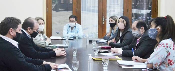 CEDRO: �SQueremos escuchar qué solución tiene la empresa para los usuarios⬝