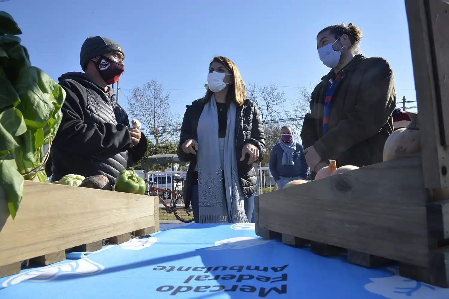Gisela Zamora participó de una nueva edición del Mercado Federal Ambulante en Troncos del Talar