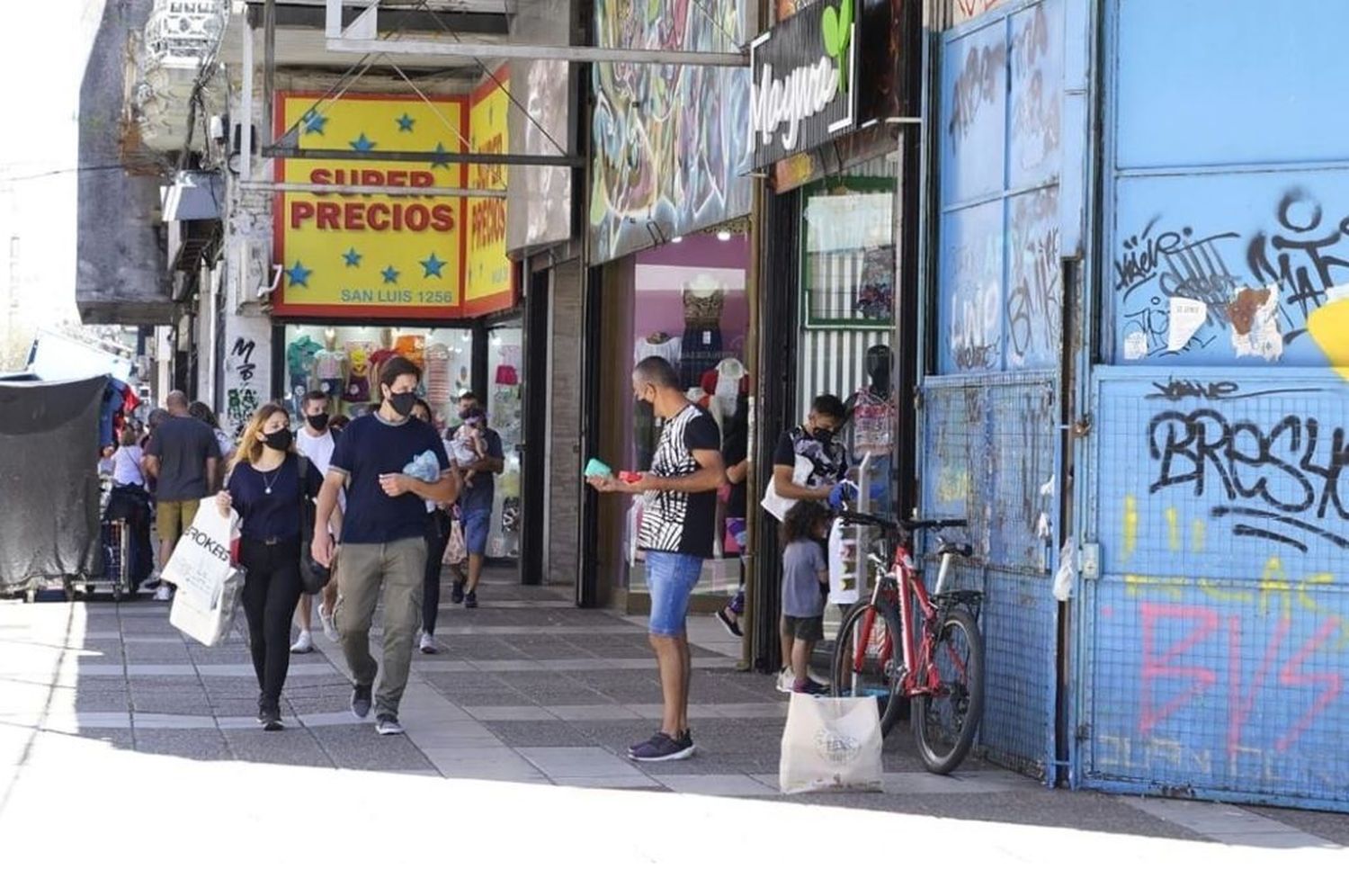 Rosario: feriado largo positivo para comercios de calle San Luis