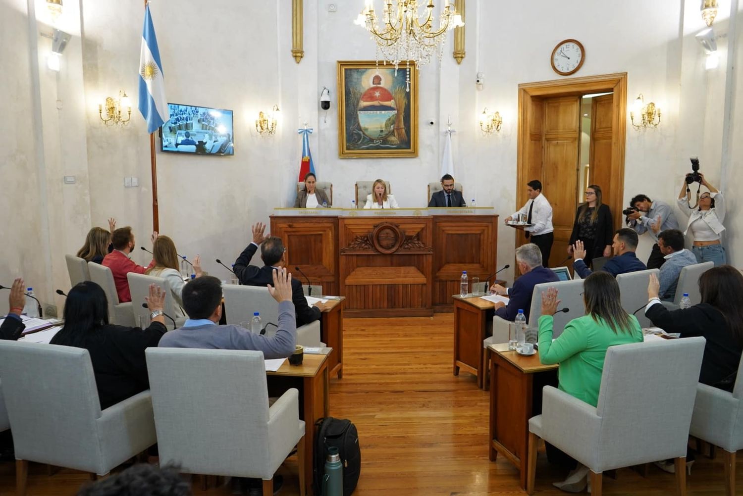 Concejales de Paraná dieron luz verde a la eliminación del 50% de la Tasa de Alumbrado Público
