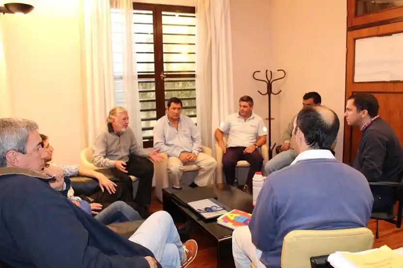 La Municipalidad y la Cámara del sector coordinan curso para formación de choferes 
