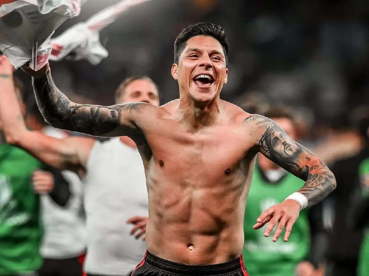 Enzo vuelve tras recuperarse del coronavirus