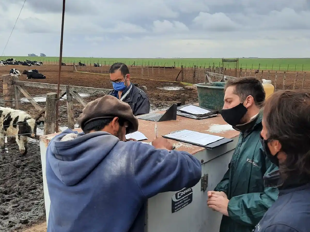 Camioneros y rurales lanzan campaña contra la trata y explotación laboral en el sector rural