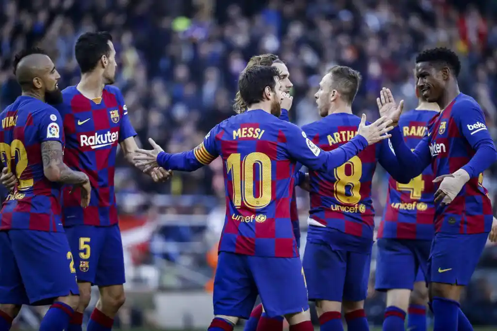 Barcelona juega en Italia en la continuidad de octavos