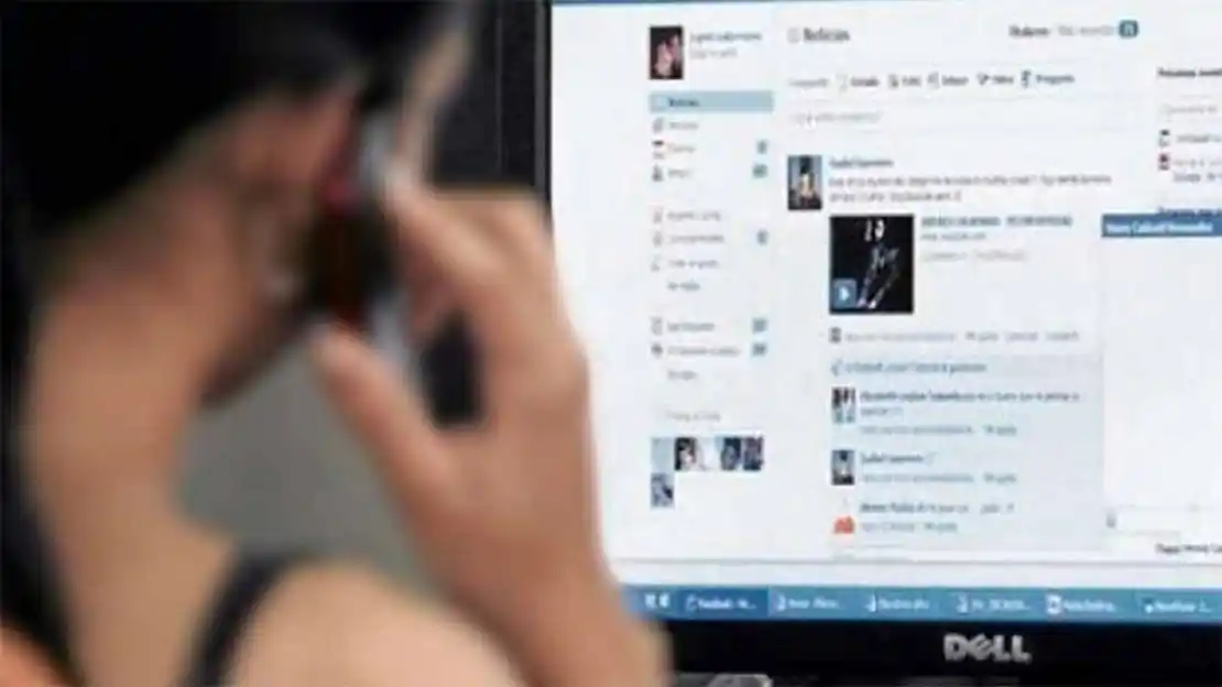 Procesaron a policía que captaba mujeres por Facebook para prostituirlas