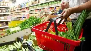 Una familia tipo necesitó juntar ingresos por $873.169 en junio para alcanzar una Canasta Básica Total