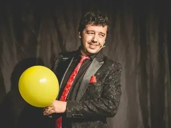De la Llosa. Mago y médico en La Plata y San Vicente