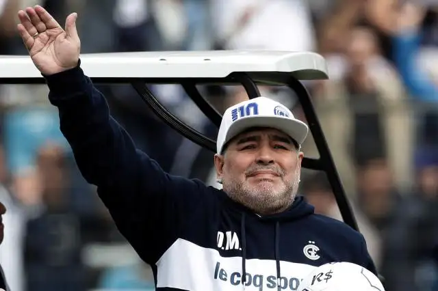 El partido ante Independiente será clave para la continuidad de Maradona en Gimnasia