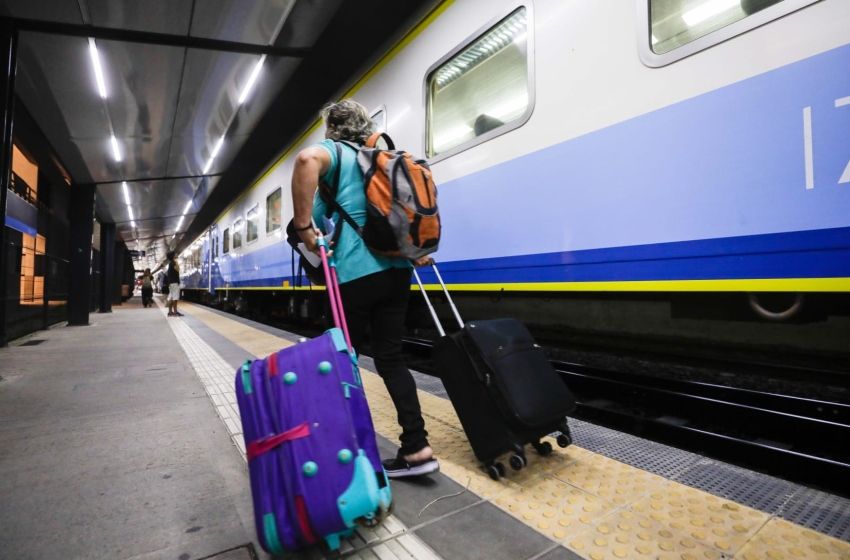 El tren, uno de las vías más elegidas para visitar Mar del Plata.