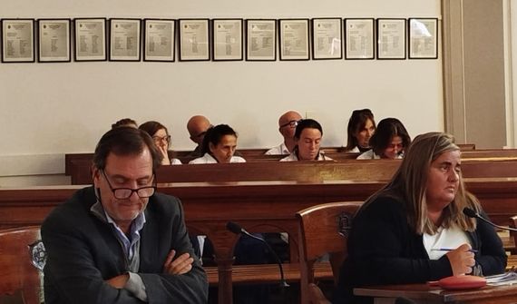 La oposición se abroqueló tras el reclamo de la UCRI y exigió el diálogo pregonado por Lunghi