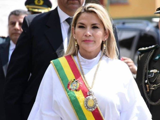 Cortesía