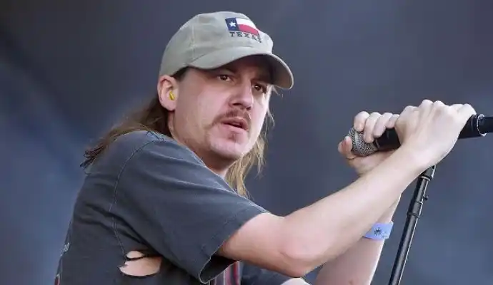 Fallece el cantante Riley Gale