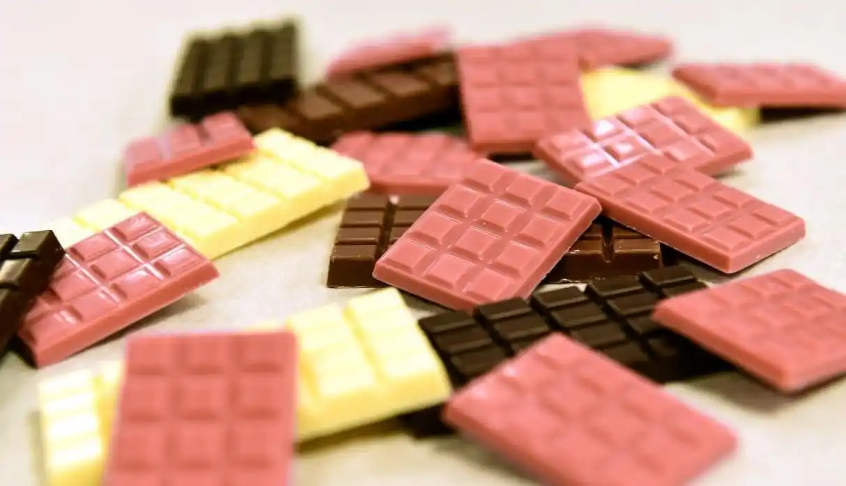 Chocolate rosa: la variedad natural que podría revolucionar la forma de comerlo