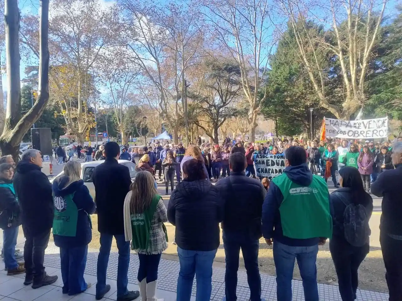 Los trabajadores del estado reclaman frente al municipio