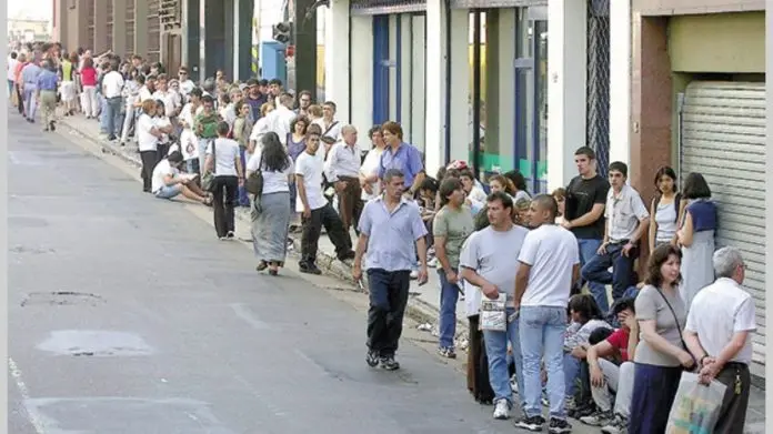La desocupación bajó al 8,9% a fines de 2019