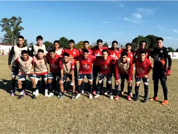 Independiente San Cristóbal y Talleres de María Juana lideran la Primera B tras la quinta fecha