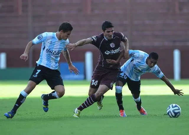 Racing volvió a perder, esta vez ante Lanús