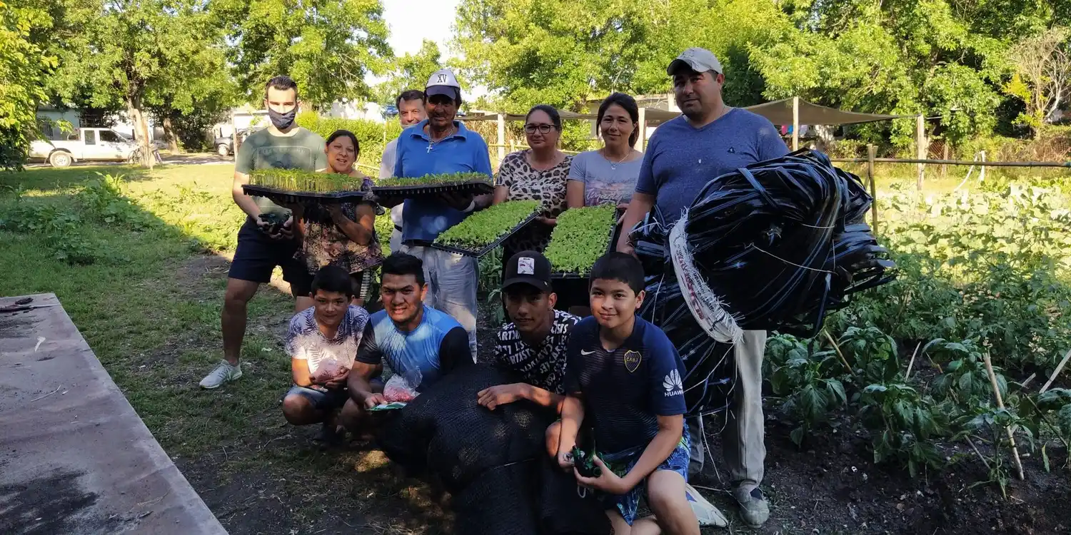 Huerta Municipal recibió kit hortícola