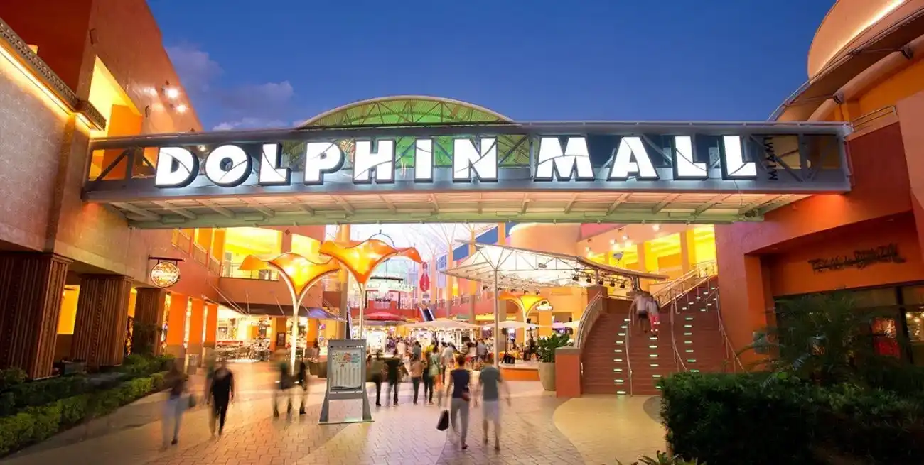 Cayeron presos 5 argentinos en Miami por un raid de robos en un reconocido shopping