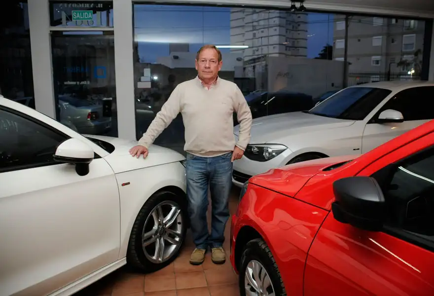 La venta de autos usados se desplomó abruptamente y el valor de los 0KM aumentó