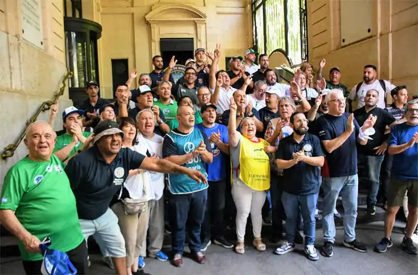 Paro general en contra de Milei: «En 40 años de democracia nunca hubo un gobierno que haya tomado medidas tan nefastas en contra de la gente»
