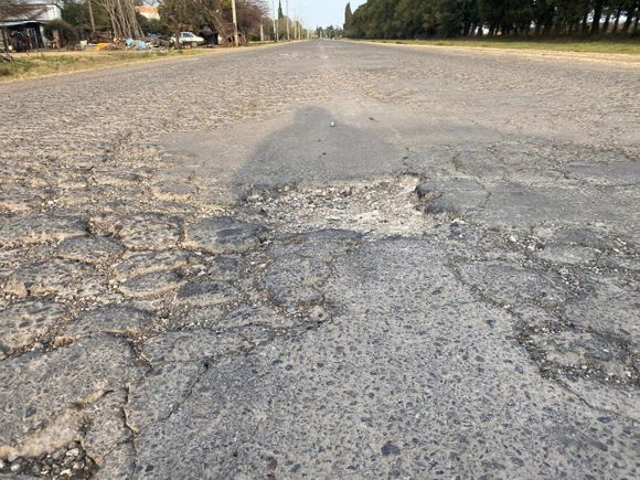 Villa Jardín: el camino está destruido y los vecinos, molestos