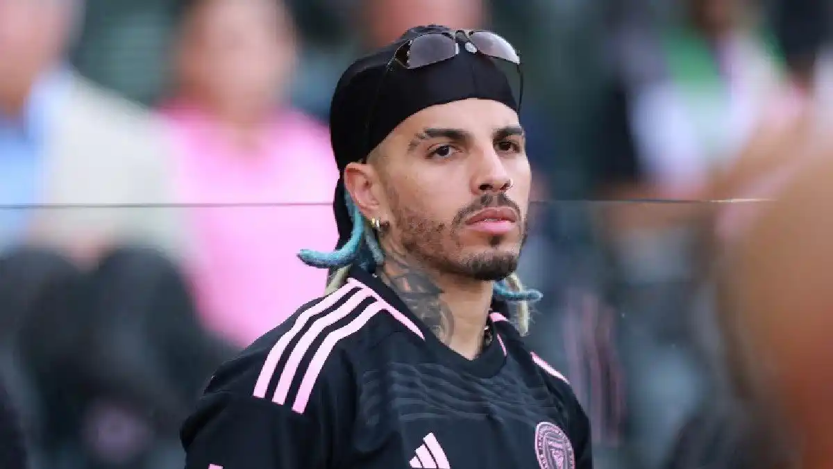 ¿A reina muerta, reina puesta? El corazón de Rauw Alejandro tendría nueva dueña (foto)