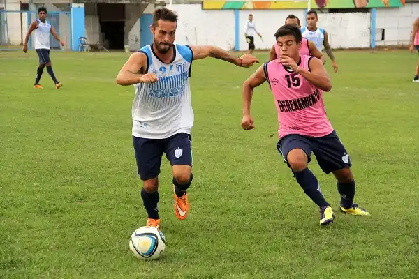 Ante Villa Dálmine, Juventud busca ser el único puntero del torneo