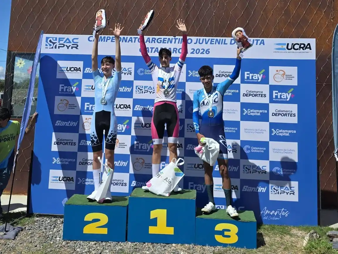 Benjamín Turdó Masotti en lo más alto del podio