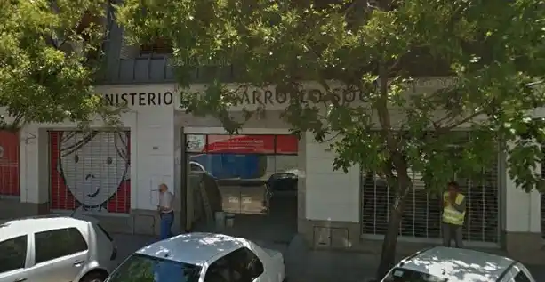 Jornada provincial de protesta en la Subsecretaría de Niñez