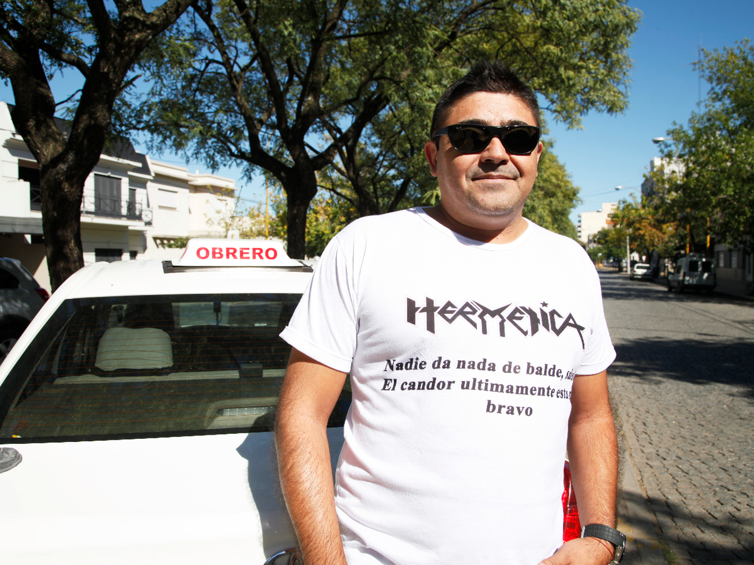  Los remiseros: testigos de historias urbanas y  observadores del acontecer diario en las calles