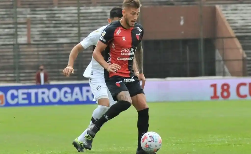 Colón enfrenta esta tarde a Huracán de visitante