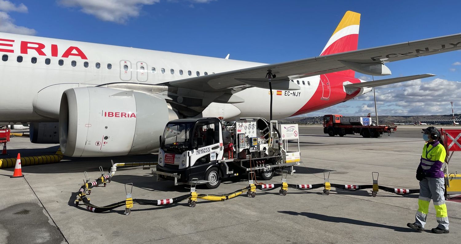 Iberia y Repsol realizan el primer vuelo con SAF producido en España