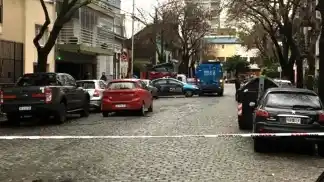 Hallan el cadáver de una mujer envuelto con frazadas en Colegiales