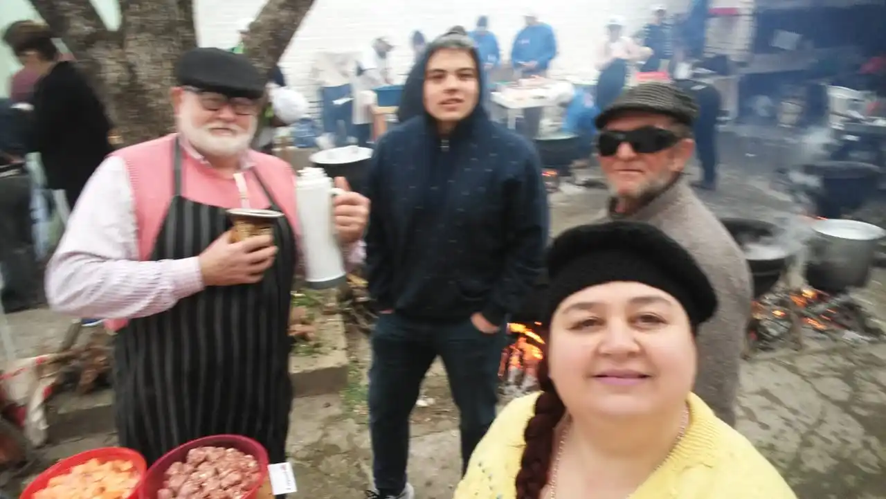 Los cresperos ganaron el Primer Concurso Regional del Locro en Aranguren