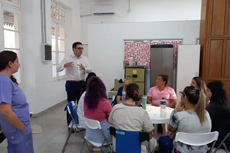 subsecretario de Promoción de la Salud, Sebastián Torres, dialogó en conferencia de prensa en Villa Guillermina y explicó las intervenciones que se llevan adelante